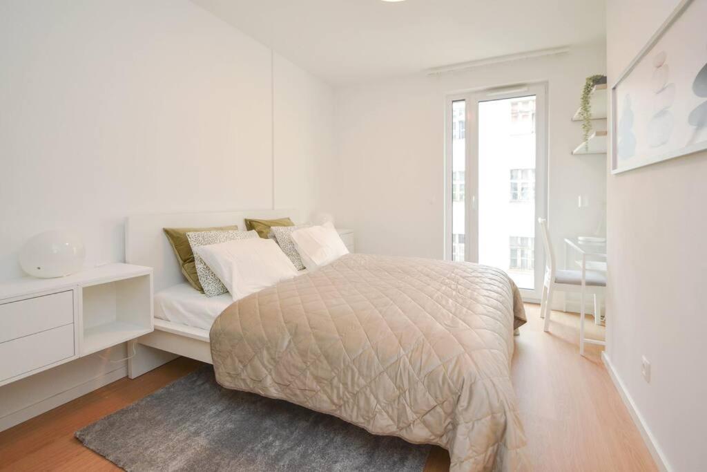 Luxury Apartment In City Center Bratislava Exterior foto